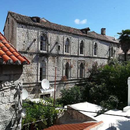 Rooms & Studio Stipcic Trogir Eksteriør billede