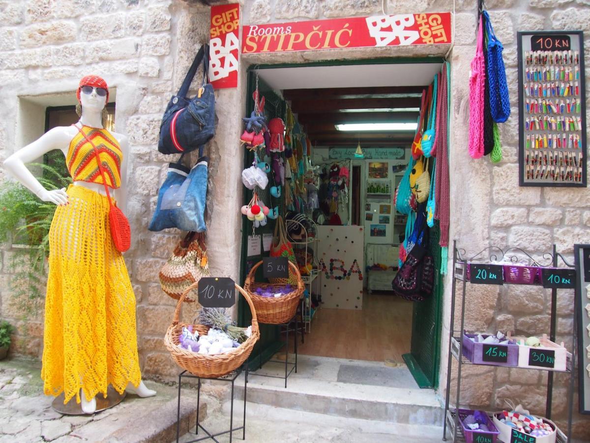 Rooms & Studio Stipcic Trogir Eksteriør billede