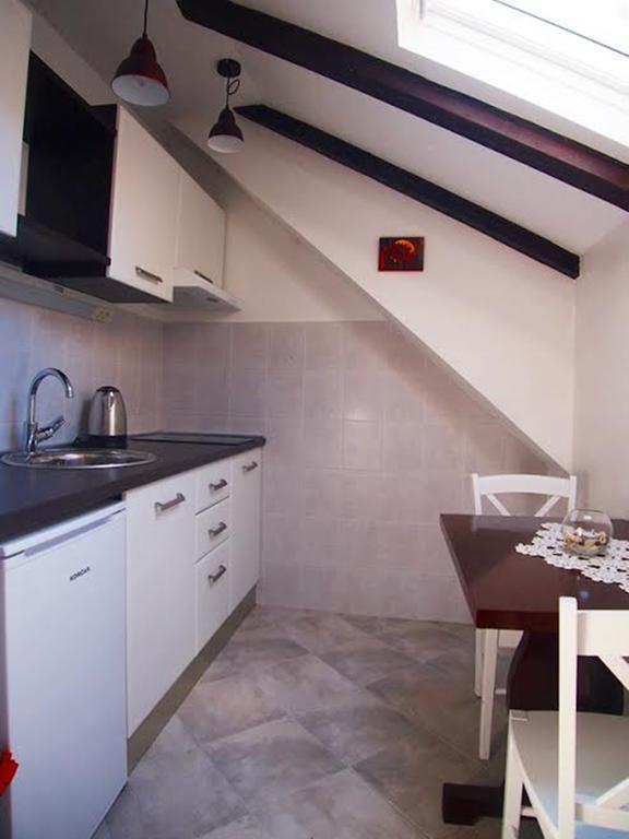 Rooms & Studio Stipcic Trogir Eksteriør billede