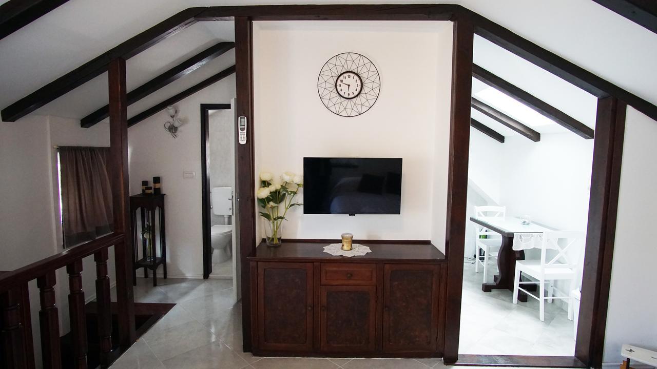 Rooms & Studio Stipcic Trogir Eksteriør billede